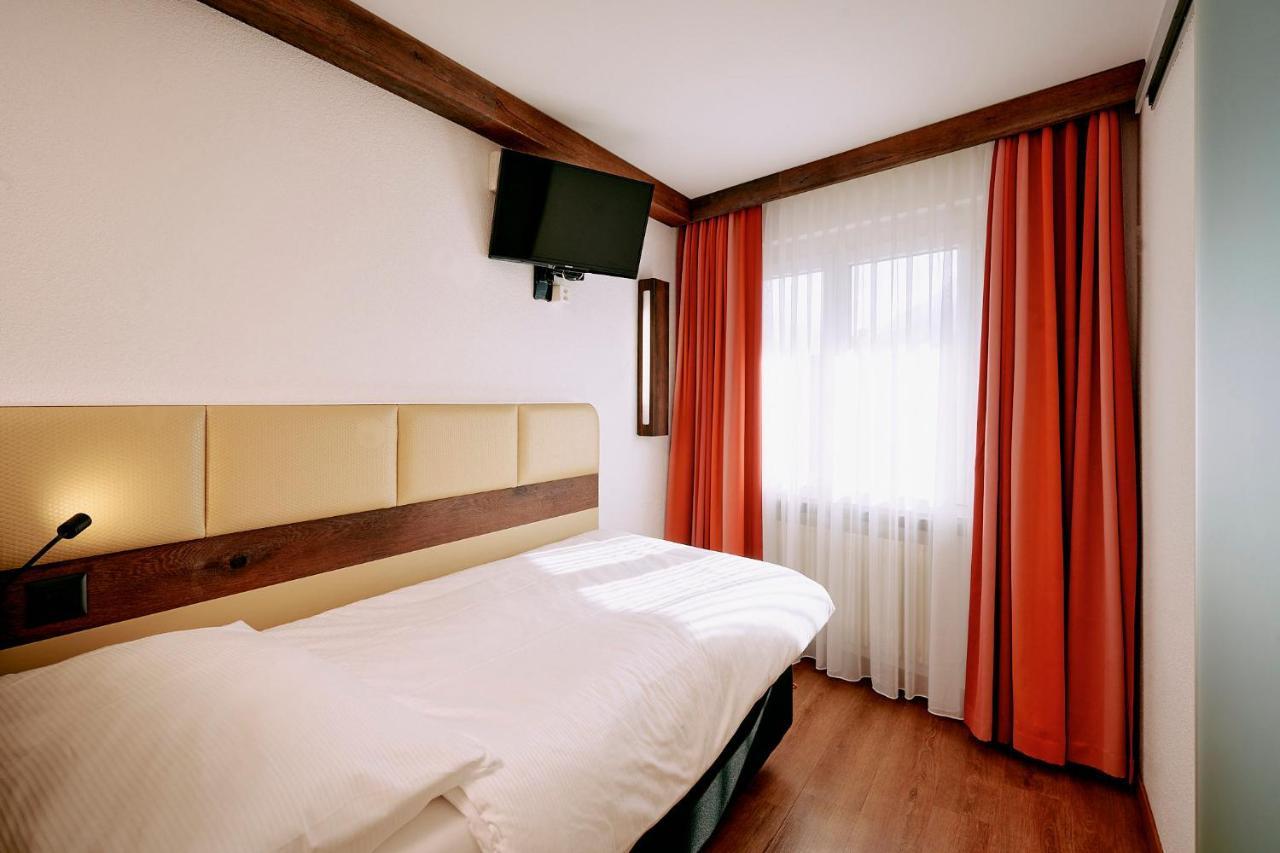 Hotel Elite Visp Exterior foto